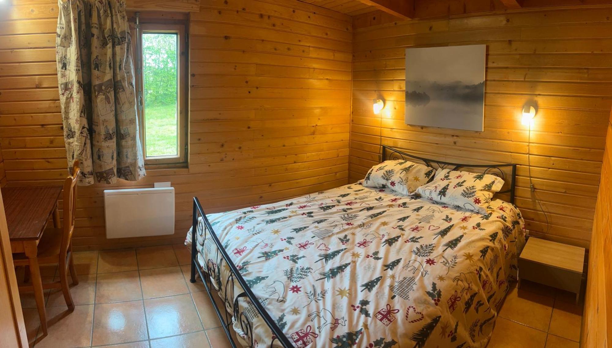 Chalet à la campagne, proche d'Ussel Ussel  Extérieur photo