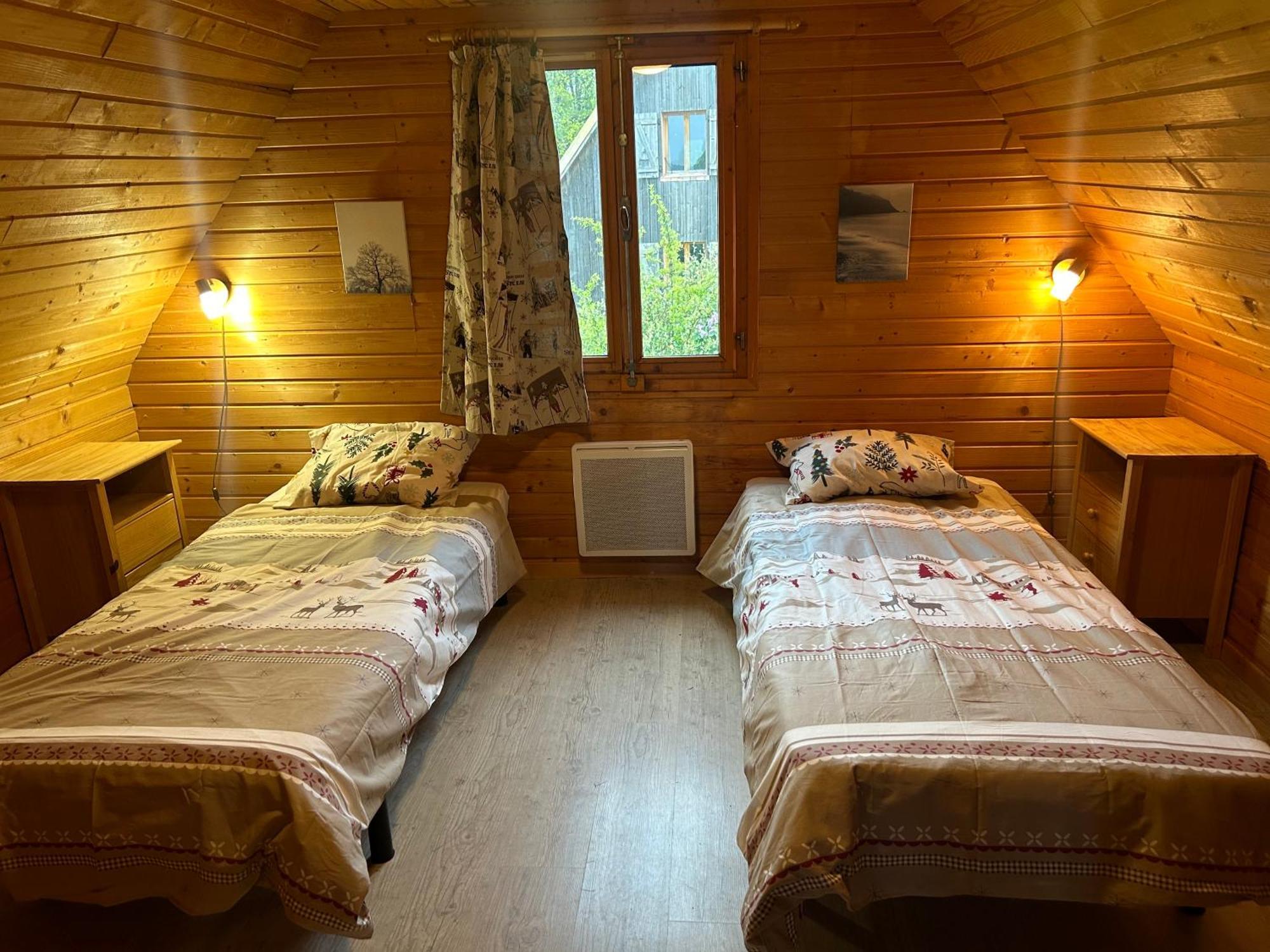Chalet à la campagne, proche d'Ussel Ussel  Extérieur photo